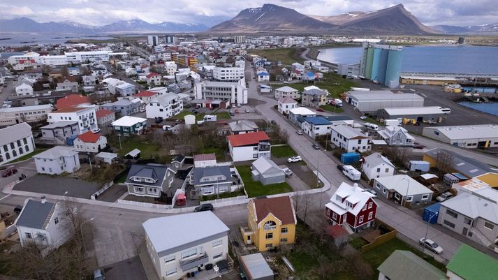 Akraneskaupstaður segist ætla að bregðast við vandamálinu eins fljótt og auðið er.