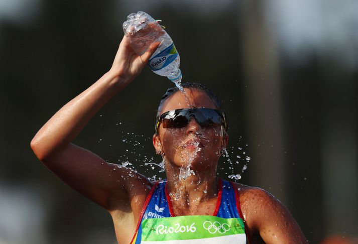 Andreea Arsine frá Rúmeníu í keppni í 20 km göngu á ÓL í Ríó 2016.