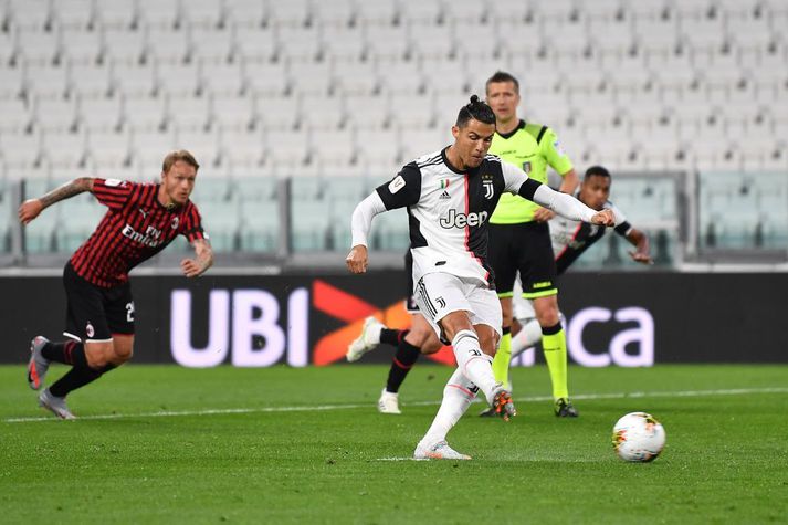 Cristiano Ronaldo tók vítaspyrnu fyrir Juventus en skaut í stöng.