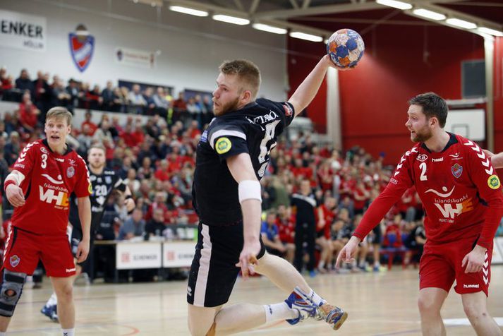Pétur Júníusson fer með til Osló.