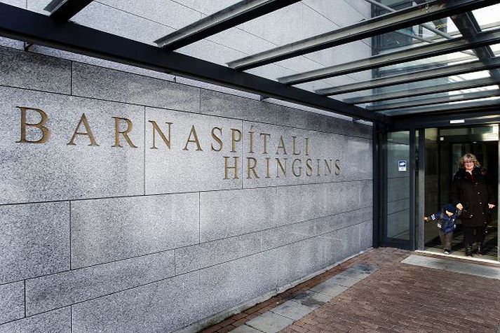 Styrkjunum er meðal annars ætlað að efla þjónustu við langveik börn í heimabyggð.