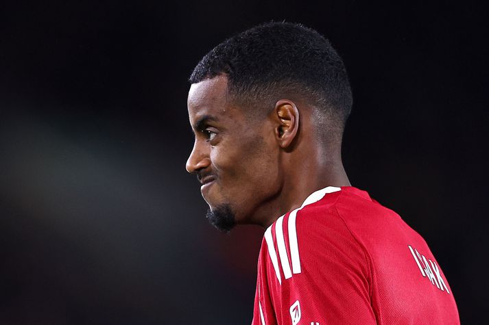 Alexander Isak hefur átt erfitt uppdráttar hjá Liverpool en það kom ekki í veg fyrir að hann var kosinn besti knattspyrnumaður Svía á árinu 2025.