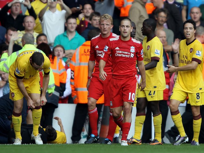 Joe Cole byrjaði Liverpool-ferilinn á því að fá rautt spjald á móti Arsenal.