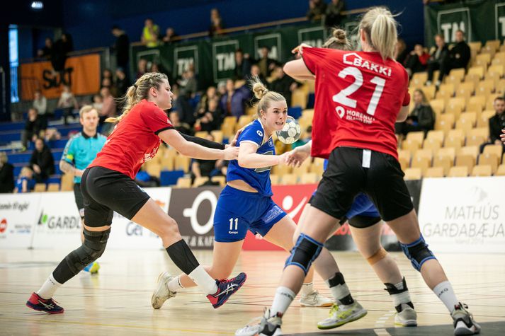 Lið í Grill-66 deildum karla og kvenna í handbolta mega nú hefja æfingar að nýju.