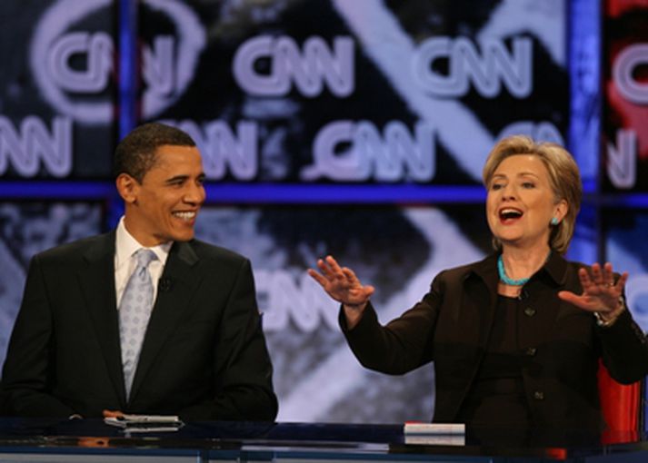 Obama og Clinton í sjónvarpskappræðum á CNN sjónvarpsstöðinni.