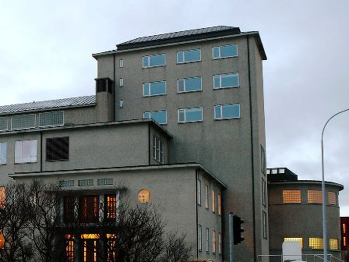 Þjóðminjasafnið stendur ágætlega að verðmerkingum en hið sama verður ekki sagt um Kaffitár sem rekur veitingasölu í húsnæði Þjóðminjasafnsins. Mynd/ Hari.