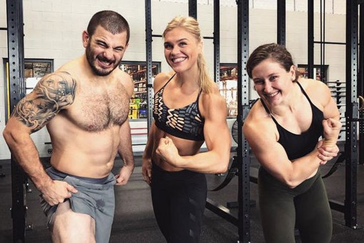 Katrín Tanja Davíðsdóttir með þeim 
Mathew Fraser og Tiu-Clair Toomey.