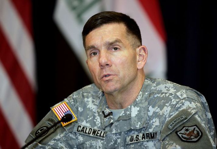 William Caldwell sagði skothríð af jörðu niðri hafa grandað þyrlunum.