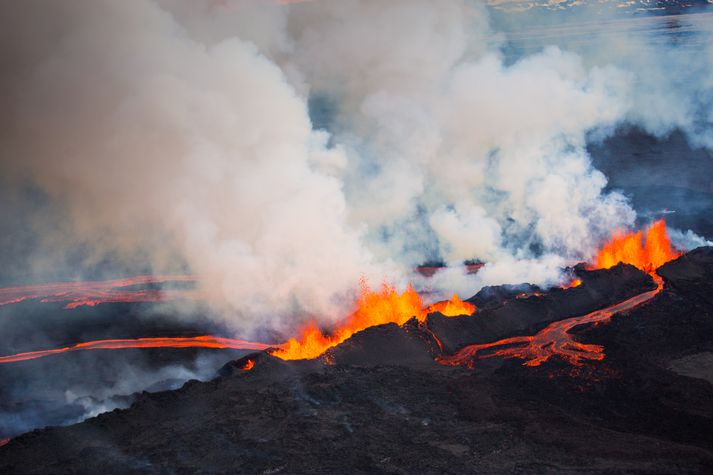 Á þremur vikum hefur kvika sjö sinnum náð upp á yfirborð - og því eru eldgosin sjö. 