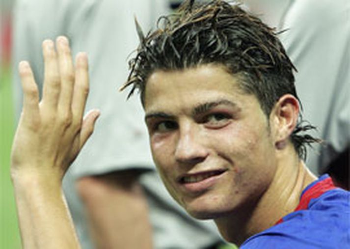 Ronaldo var rekinn af velli gegn Manchester City og eru forráðamenn Manchester United afar ósáttir við þá niðurstöðu