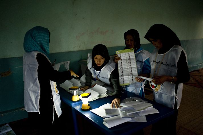 Konur voru í miklum meirhluta þeirra sem nýttu atkvæðisrétt sinn í Afganistan.