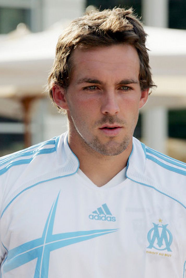 Gael Givet er á mála hjá Marseille í Frakklandi.