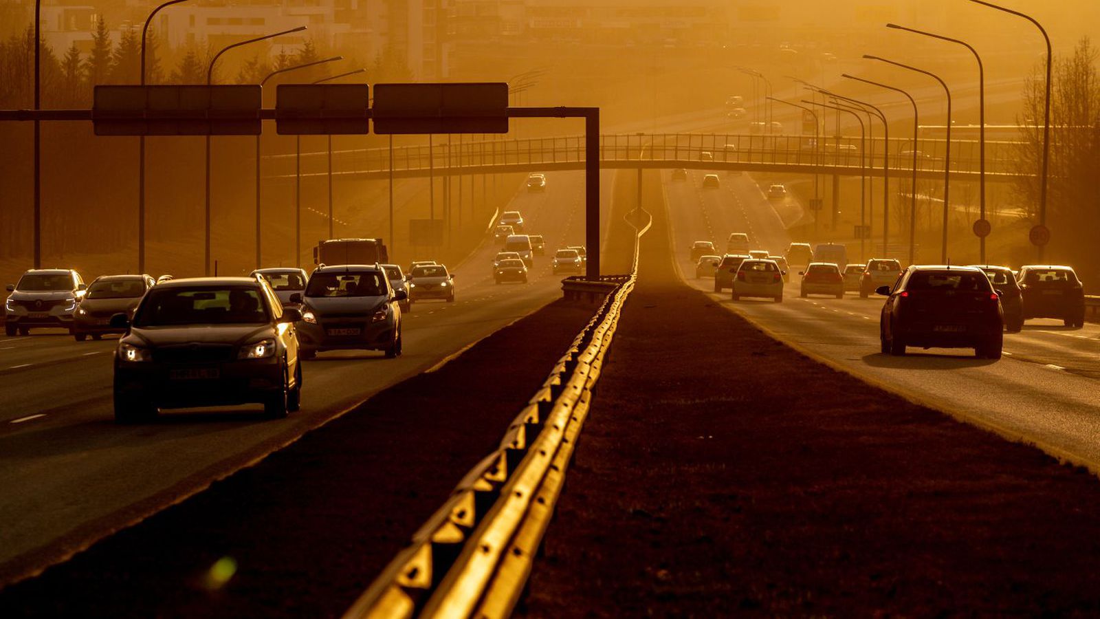 Mikið svif­ryk þrátt fyrir rykbindingu