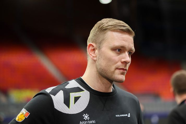 Aron er klár í slaginn gegn Grænhöfðaeyjum í dag. 