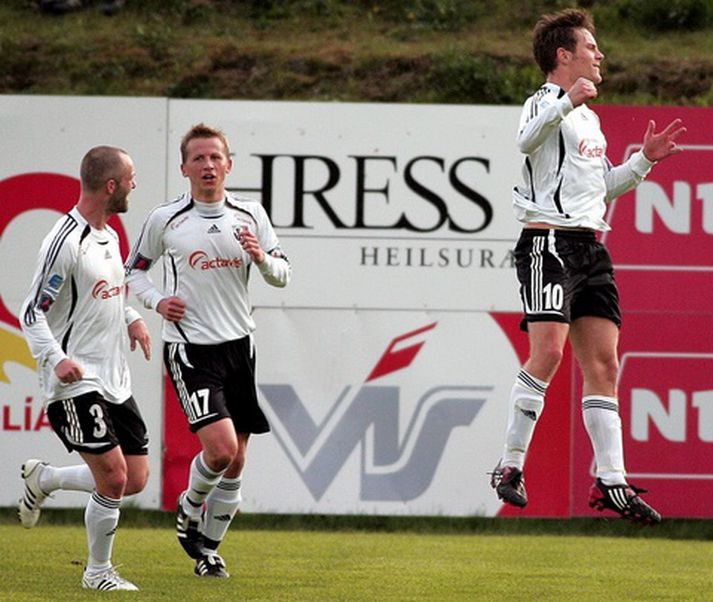 Dennis Siim, Atli Viðar Björnsson og Matthías Vilhjálmsson - verða líklega allir áfram en sá fyrstnefndi á enn í samningaviðræðum.