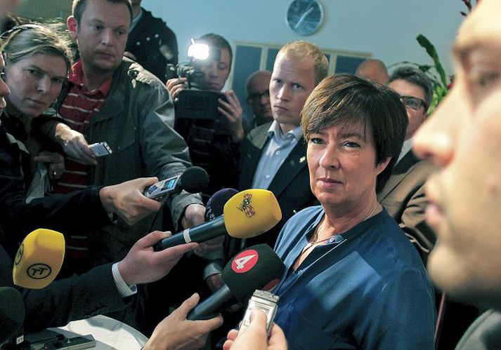 Mona Sahlin Leiðtogi sænska Sósíaldemókrataflokksins ræðir við blaðamenn.  nordicphotos/AFP