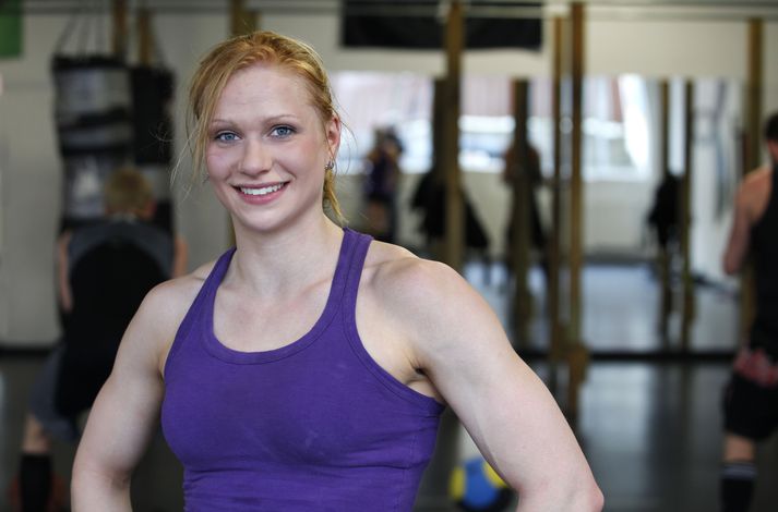Annie Mist meiddist í baki en hefur átt góða endurkomu í Crossfit-heiminn.