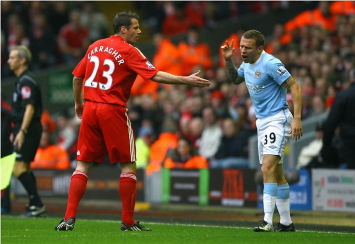 Bellamy leikur á ný með Jamie Carragher.