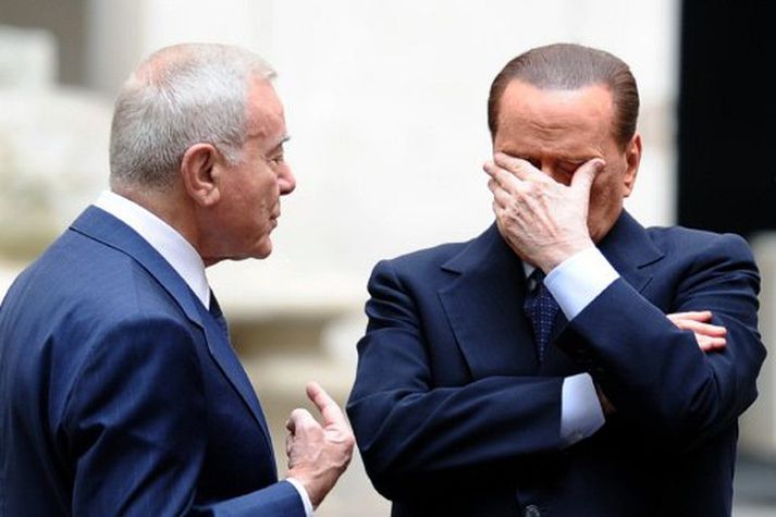 Berlusconi hefur staðfest að hann muni segja af sér.