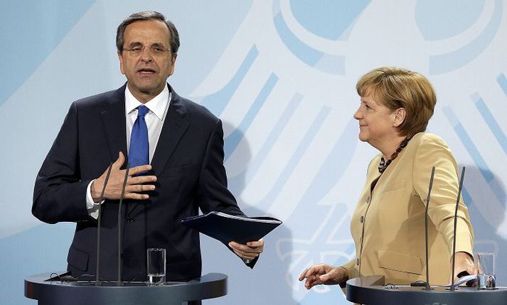 Samaras ætlar í dag að hitta Francois Hollande Frakklandsforseta.