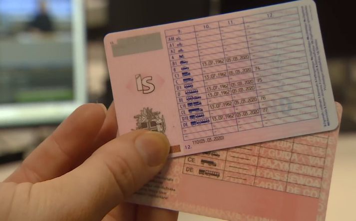 Nokkurra mánaða bið var eftir ökuskírteinum