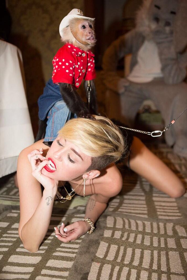 Miley ásamt apanum Don.