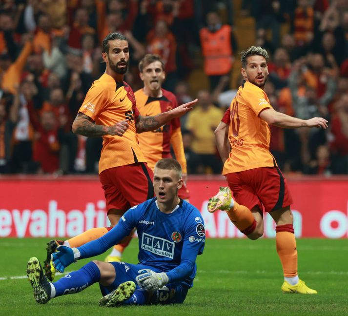 Dries Mertens skoraði fyrra mark Galatasaray.