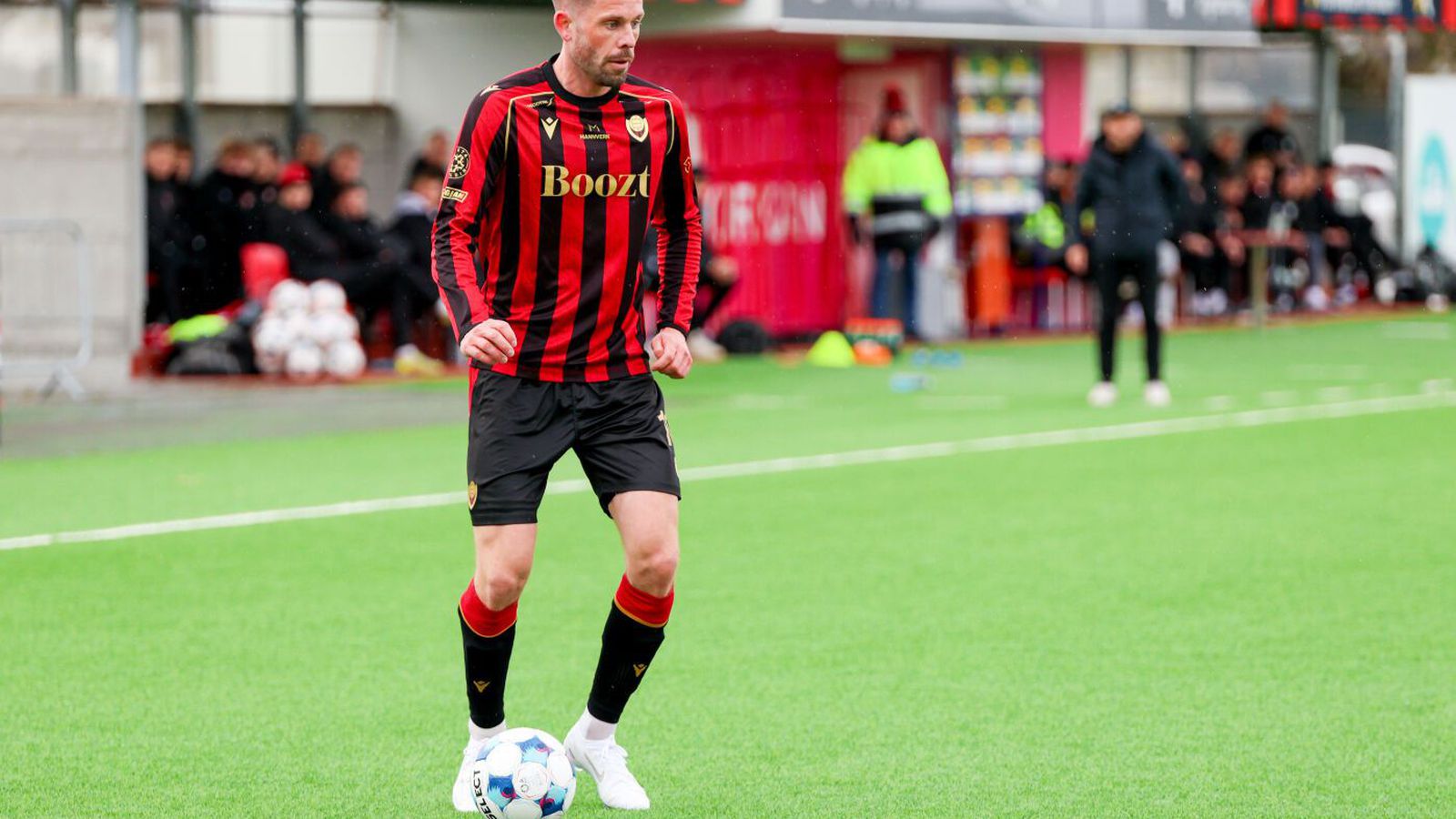 Upp­gjörið: Víkingur - KR 2-0 | Víkingar enn ósigraðir á toppnum