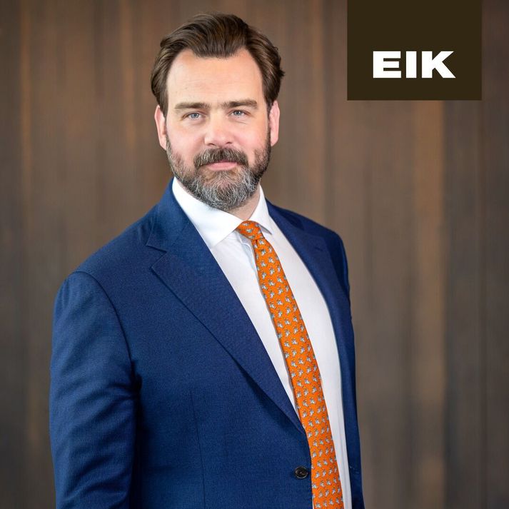 „Við viljum ekki hafa skoðun á langtíma raunvöxtum í augnablikinu. Við tökum löngu vextina yfir árið og áratugina og endum þannig með meðaltal raunvaxta yfir tíma,“ segir Hreiðar Már Hermannsson, forstjóri Eikar, í bréfi til hluthafa.