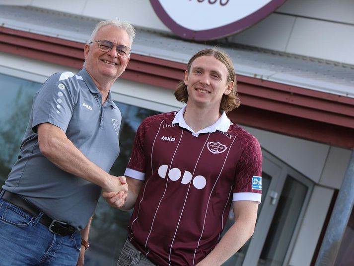 Bjarni ásamt Jóni Daða Böðvarssyni í sumar.