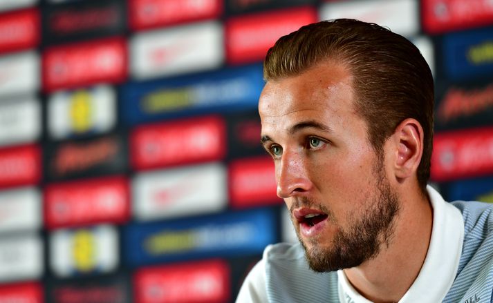 Harry Kane sat blaðamannafund enska liðsins í gær.