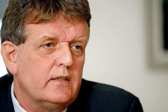 Guðbjartur Hannesson segir að erfiðlega hafi gengið að semja við tannlækna um verðskrá. Mynd/ Pjetur.