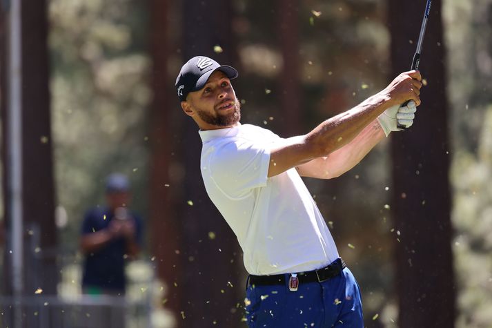 Steph Curry er ekki bara góð skytta á körfuboltavellinum.