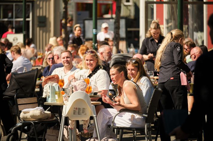 Á tveimur árum, frá aprílmánuði 2023 til aprílmánaðar 2025, hefur íbúðaverð hækkað um 14,5 prósent. Meðalverð fjölbýlisíbúðar er í dag 77,2 milljónir króna en var 66,2 milljónir fyrir tveimur árum.