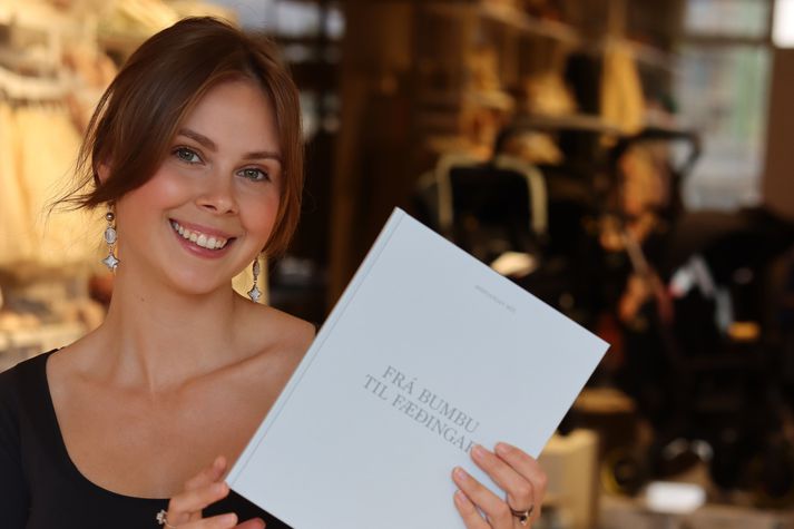 Emilía Heenen var að gefa út bókina Frá bumbu til fæðingar.