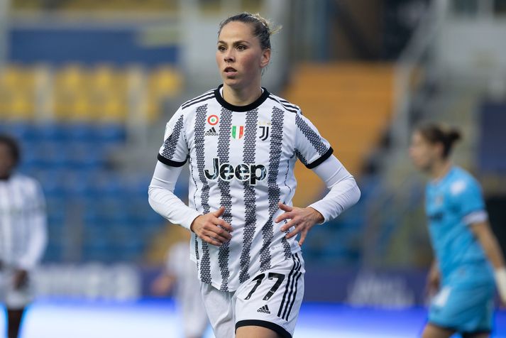 Parma v Juventus - Women Serie A PARMA, ITALY - NOVEMBER 19: Sara Bjork Gunnarsdottir of Juventus FC looks on during the Women Serie A match between Parma and Juventus on November 19, 2022 in Parma, Italy. (Photo by Emmanuele Ciancaglini/Juventus FC via Getty Images)