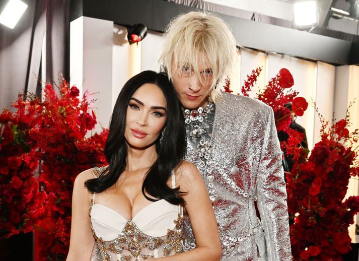 Megan Fox og Machine Gun Kelly saman á Grammy-hátíðinni í febrúar.