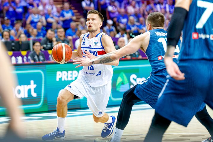 Martin Hermannsson er nú orðinn stigahæsti leikmaður Íslands í sögu úrslitakeppni Evrópumótsins i körfubolta.