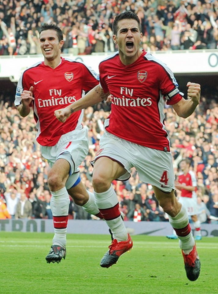 Markaskorararnir Robin van Persie og Cesc Fabregas.