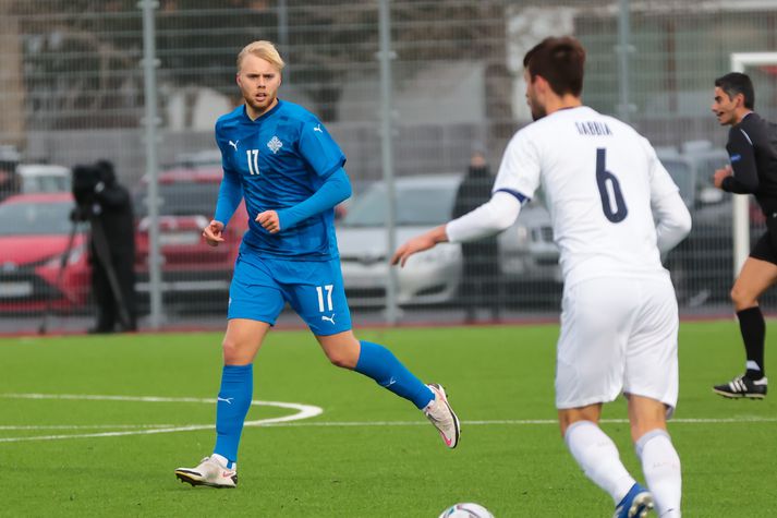 Sveinn Aron í leik U21 árs landslið Íslands gegn Ítalíu á fimmtudaginn.