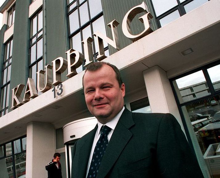 Stjórnendur Glitnis og Kaupþingi hafa ekki ákveðið hvernig brugðist verður við nýrri norskri löggjöf um hlutfall kvenna í stjórnum.
