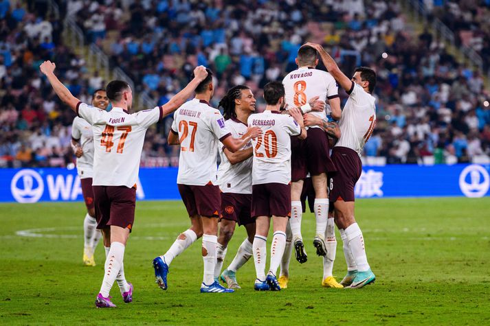 Englands- og Evrópumeistarar Manchester City eru á leið í úrslit heimsmeistaramóts félagsliða.