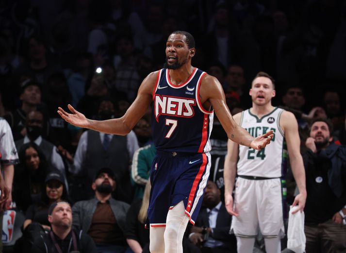 Kevin Durant spilar væntanlega ekki fleiri leiki fyrir Brooklyn Nets liðið.