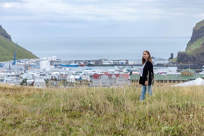 Eva Ólafsdóttir deildi reynslu sinni af Guðjóni Ólafssyni afa sínum í helgarviðtali við Vísi um síðustu helgi. 