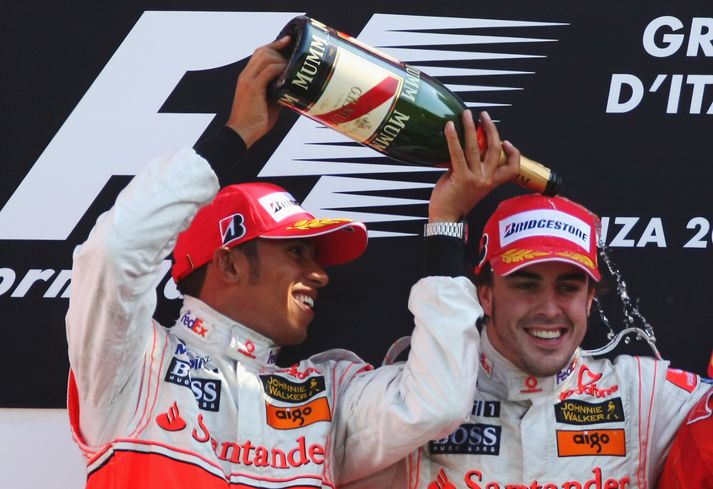 Hamolton og Alonso á góðri stundu.