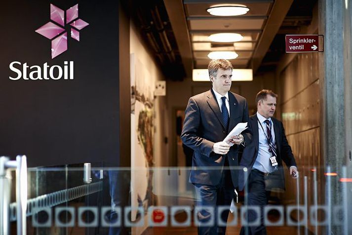 Helge Lund fyrrverandi forstjóri Statoil (t.v.) í höfuðstöðvum fyrirtækisins í Noregi.