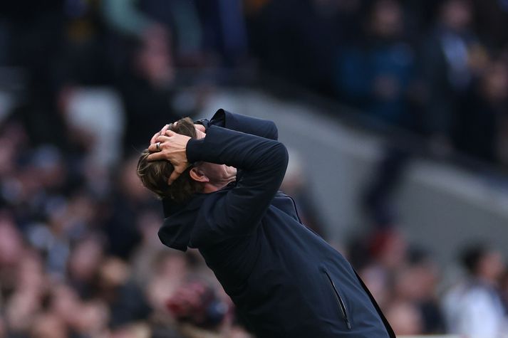 Thomas Frank, stjóri Tottenham á hliðarlínunni í dag. Daninn er undir mikilli pressu og tap gegn fallbaráttuliði West Ham United mun ekki lægja öldurnar