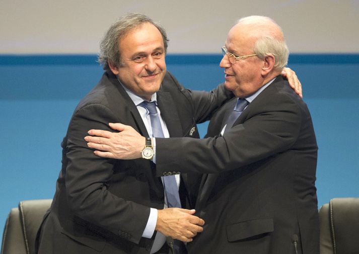 Michael Platini verður áfram forseti UEFA.