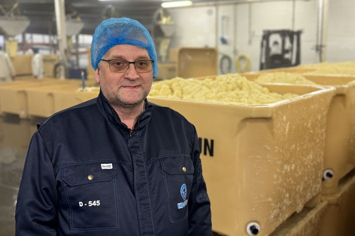 Arnar Eysteinsson, bóndi í Bessatungu í Dalabyggð, hefur unnið á 20 loðnuvertíðum undanfarin 25 ár. Árin sem vantar upp á eru þegar var loðnubrestur.