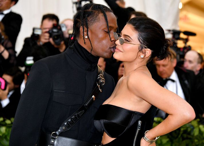 Kylie Jenner og barnsfaðir hennar, rapparinn Travis Scott, á Met Gala fyrr á árinu.